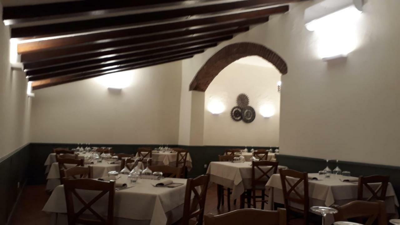 Locanda Capolago Colico Eksteriør billede